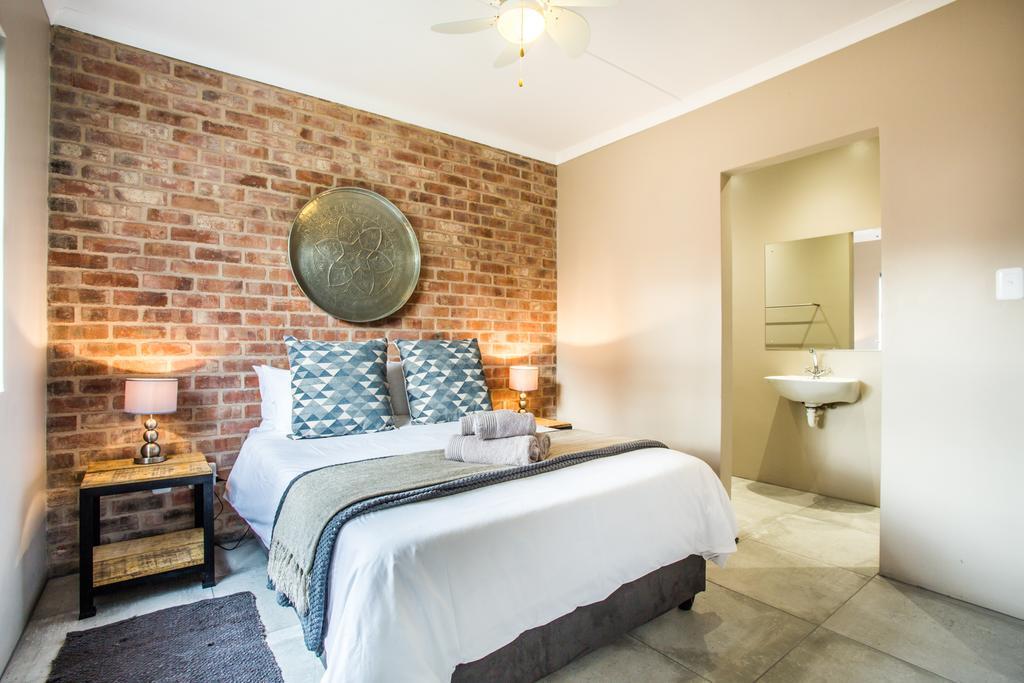 El Dorado 65 Luxury Self Catering Villa Oudtshoorn Eksteriør bilde