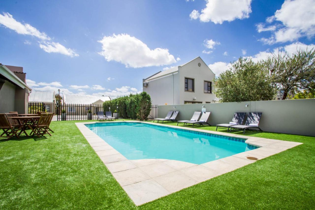 El Dorado 65 Luxury Self Catering Villa Oudtshoorn Eksteriør bilde